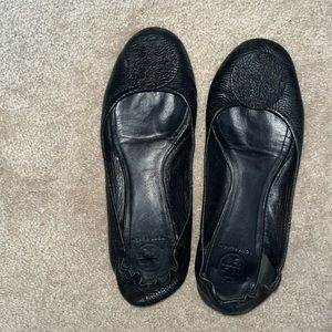 Black matte Tory Burch flats